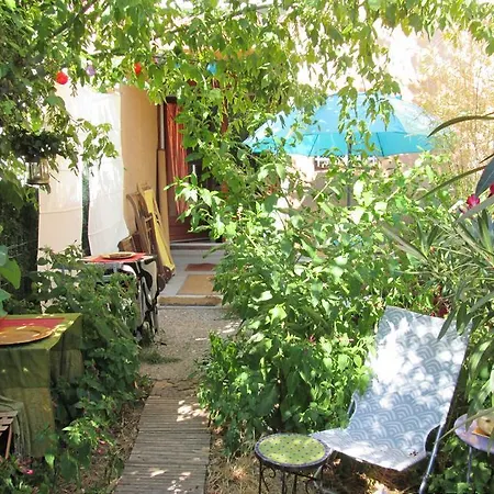 Apartman Joli Avec Jardinet Avignon